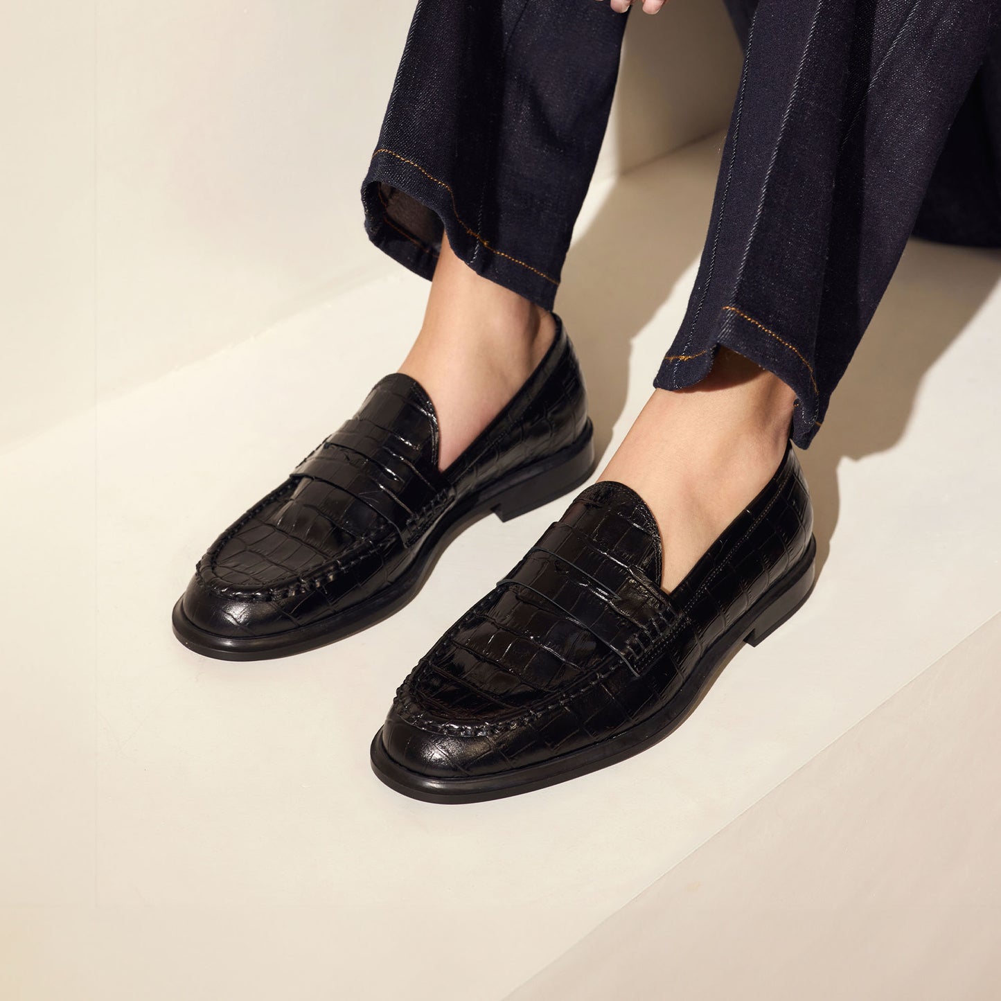 Vendôme Blandine croco black calfskin leather loafers -  - Isabel Bernard