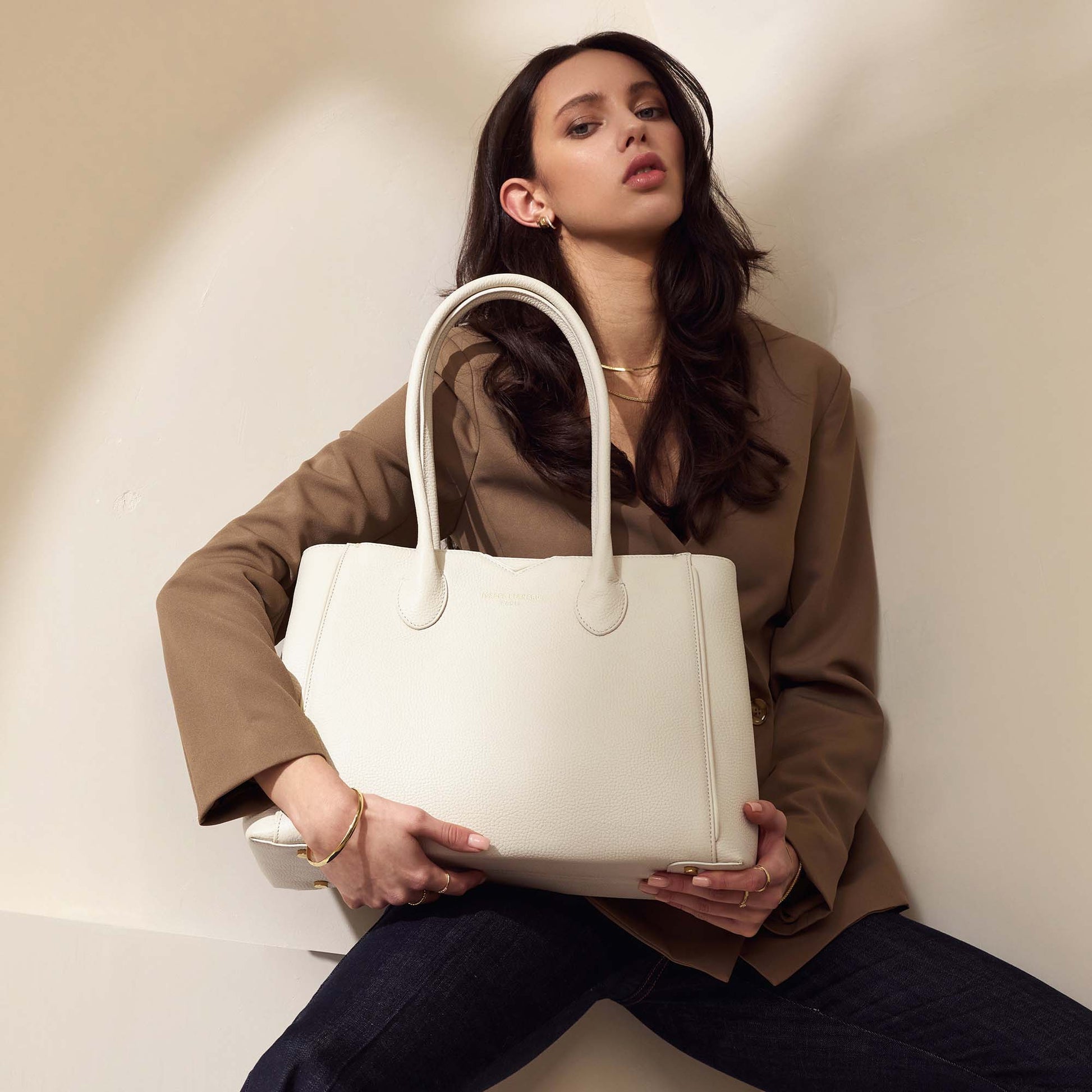 Honoré Cloe Midi cream calfskin leather handbag -  - Isabel Bernard