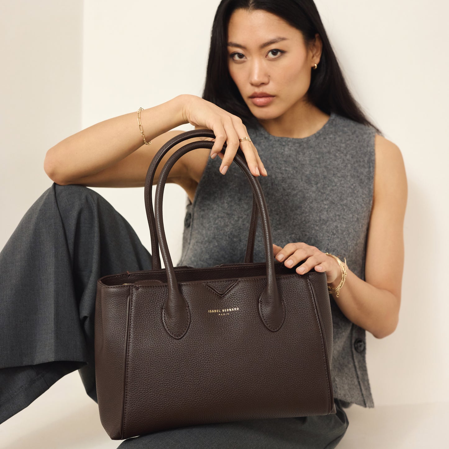 Honoré Cloe brown calfskin leather handbag - - Isabel Bernard