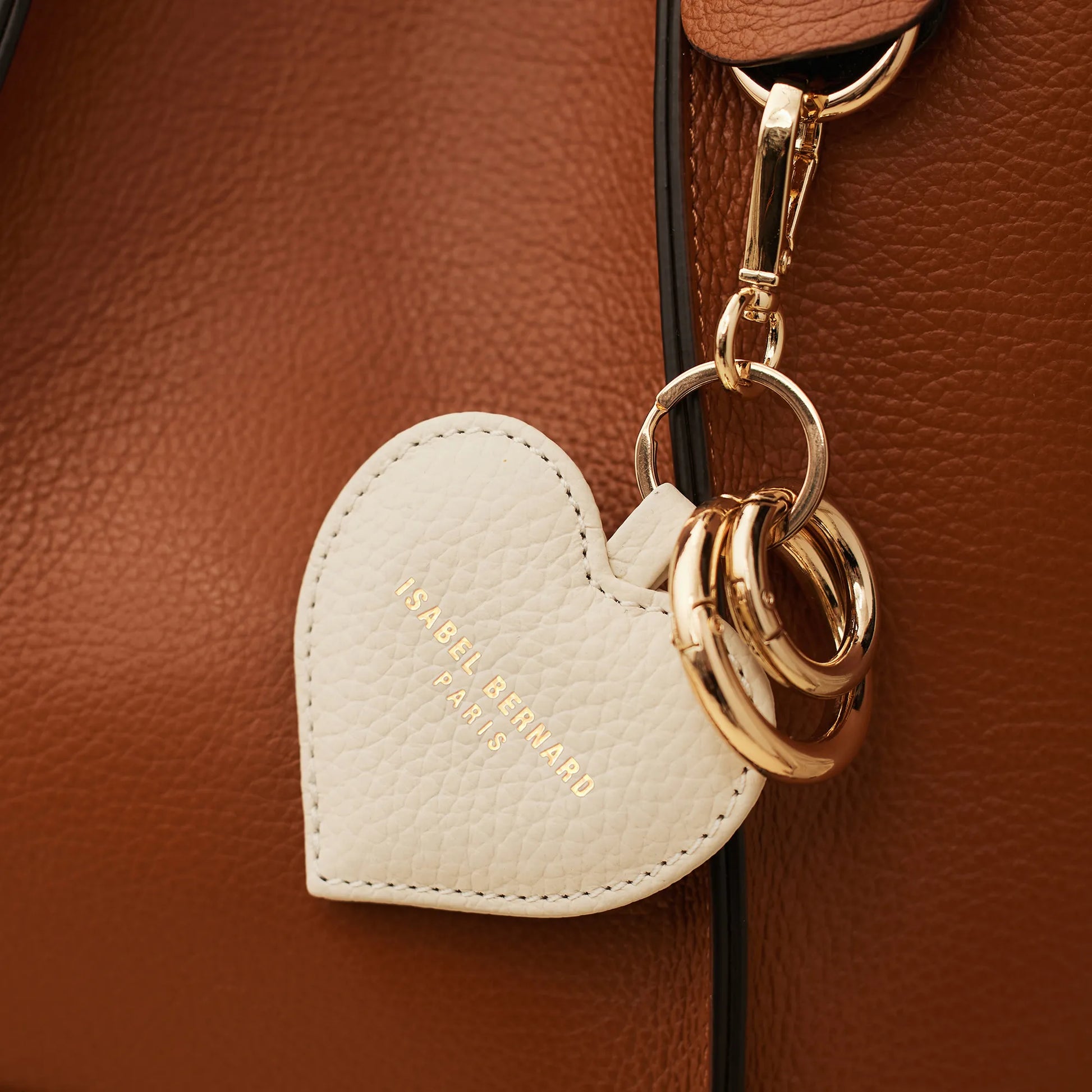 Honoré Faye cream calfskin leather heart key ring -  - Isabel Bernard