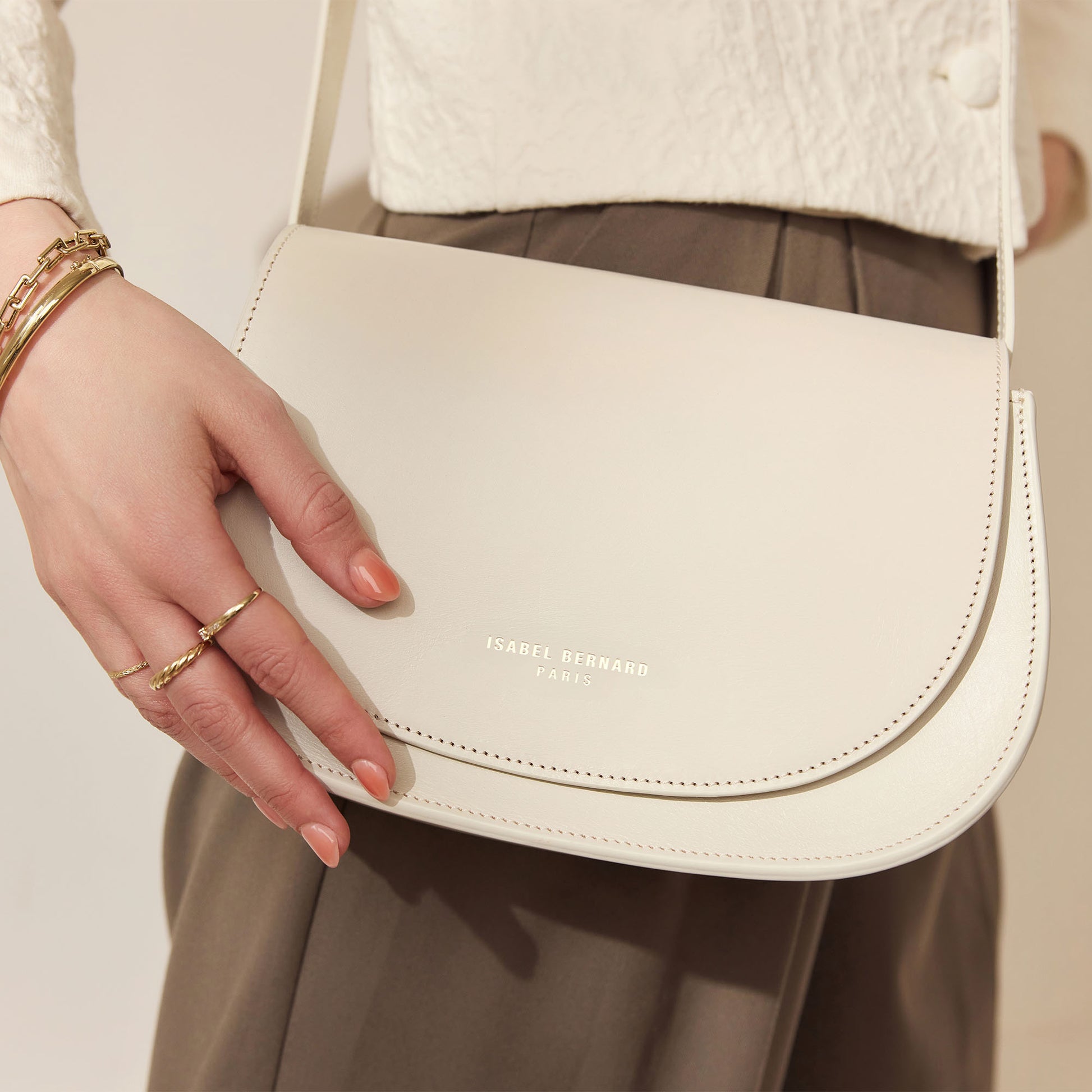 Montmartre Madelon cream vegetable tanned leather crossbody bag -  - Isabel Bernard