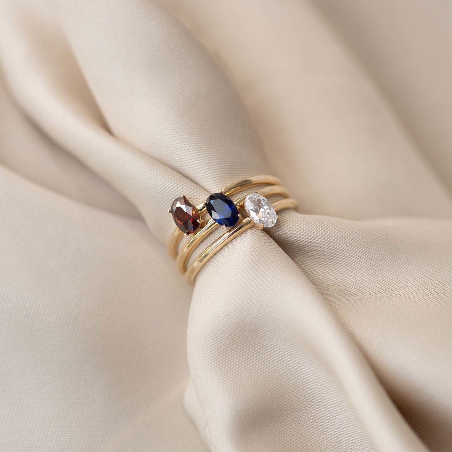 Baguette Brune 14 karat gold ring with brown zirconia stone -  - Isabel Bernard