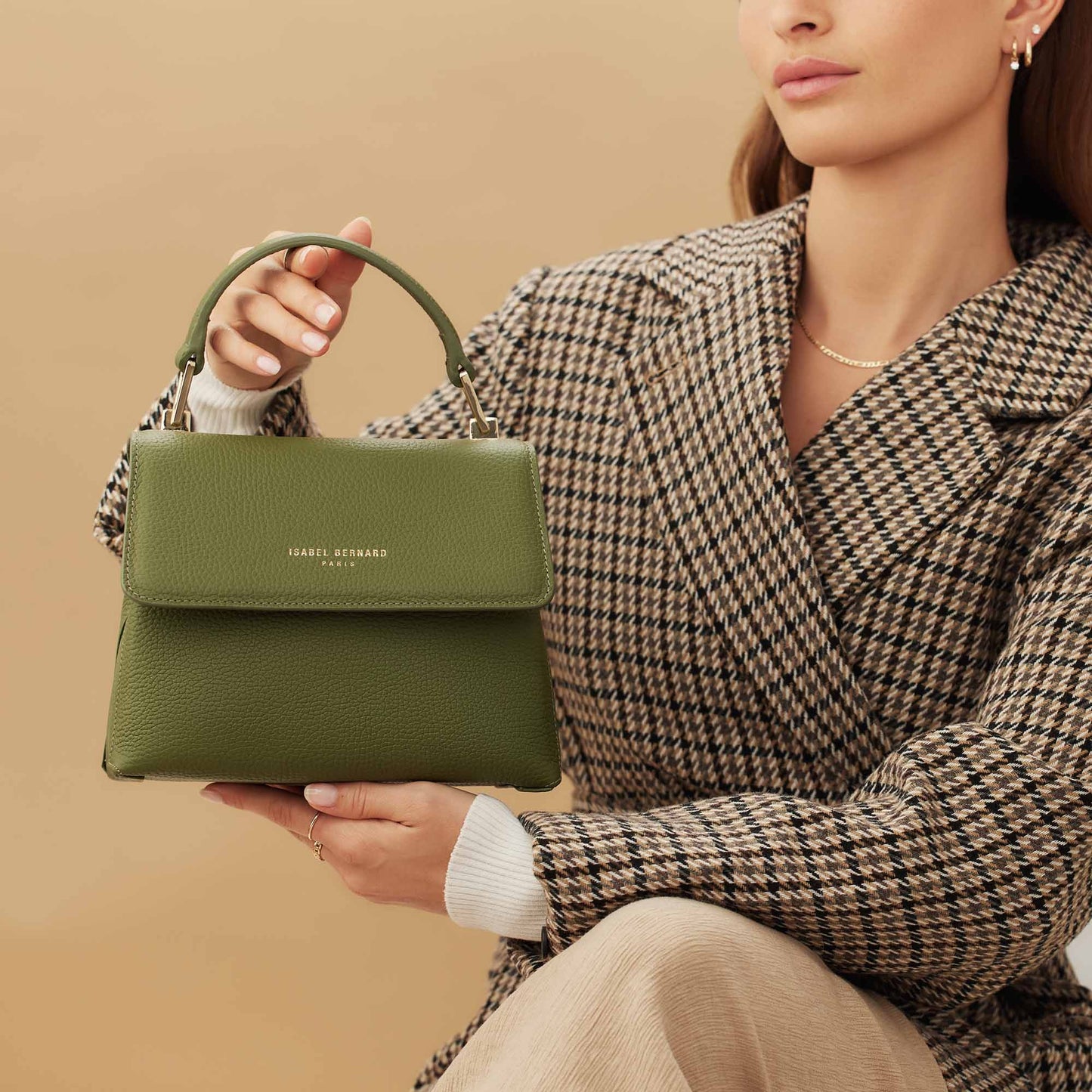 Femme Forte Heline green calfskin leather handbag -  - Isabel Bernard