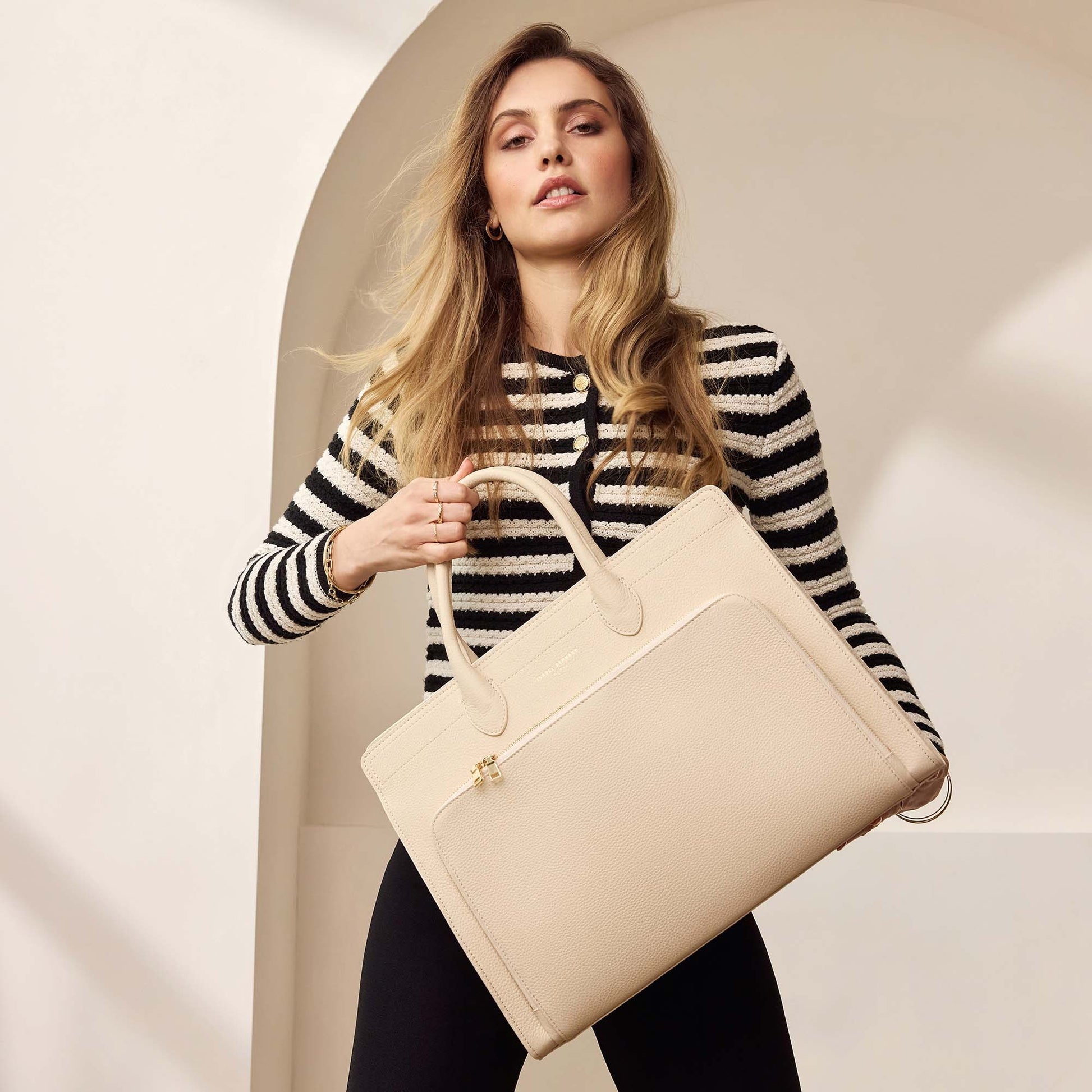 Honoré Nadine cream calfskin leather handbag with laptop compartment -  - Isabel Bernard