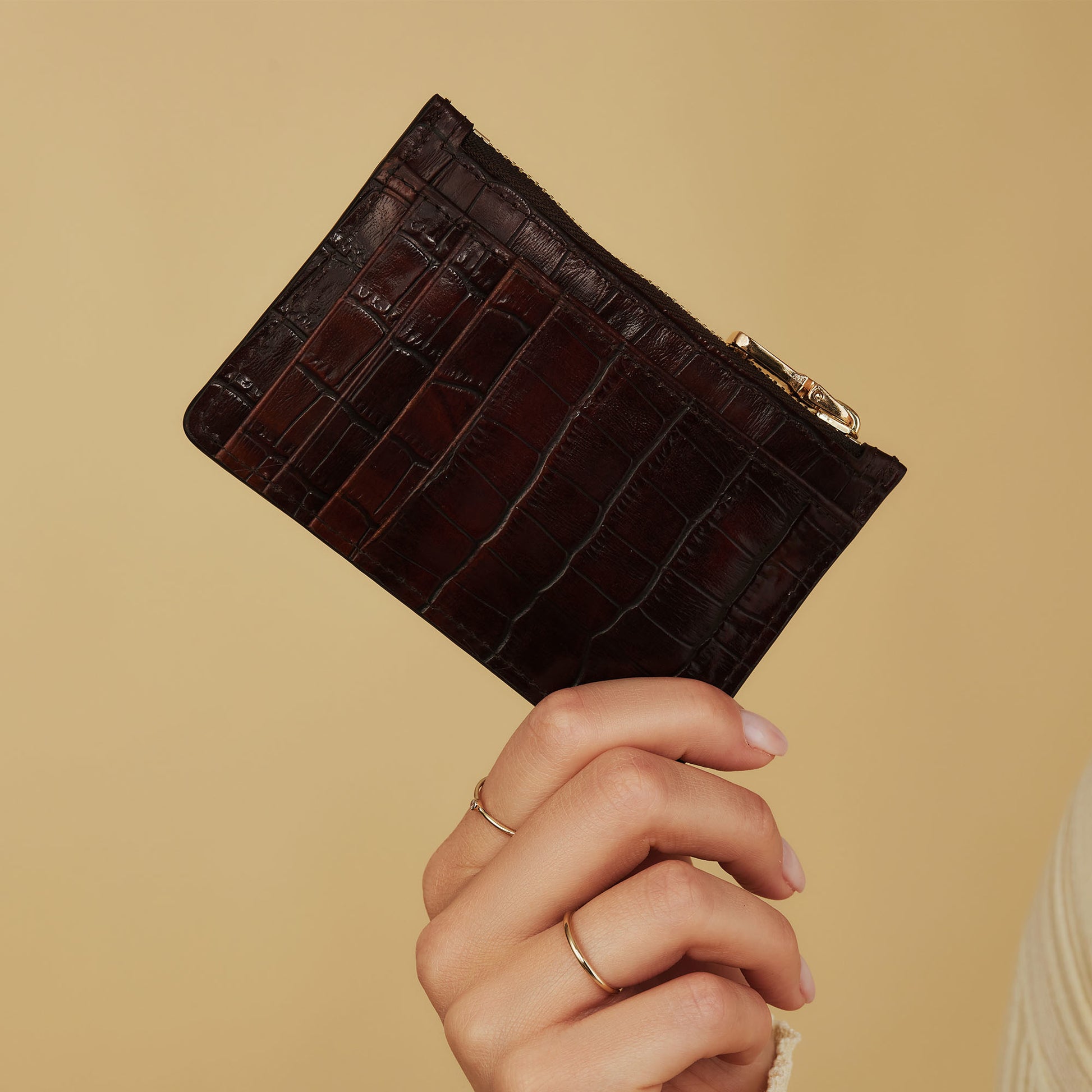 Honoré Aveline croco brown calfskin leather card holder -  - Isabel Bernard