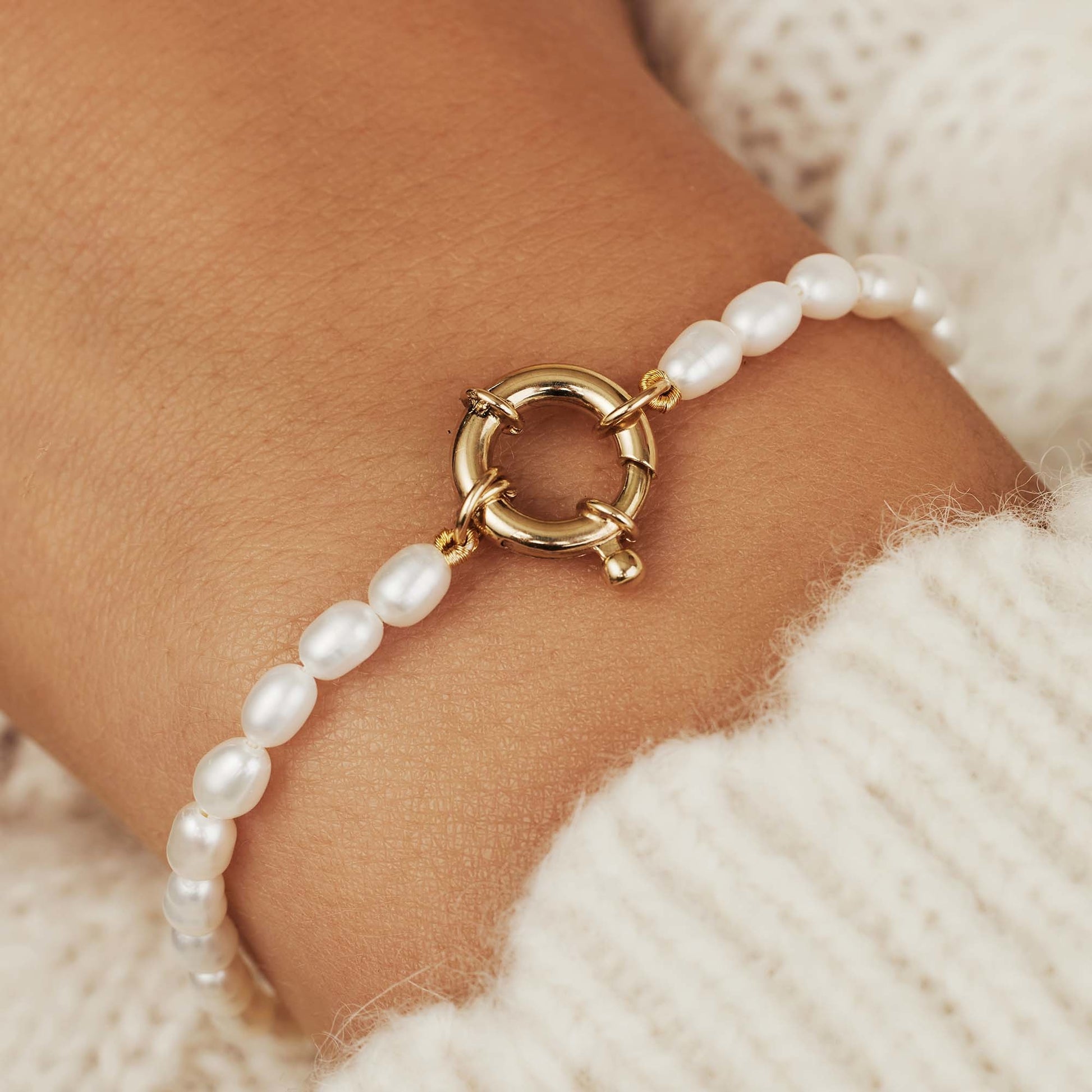 Aidee Marissa 14 karat gold bracelet with freshwater pearls -  - Isabel Bernard