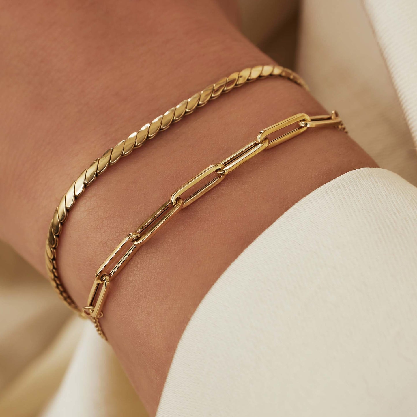 Aidee Louise 14 karat gold bracelet with chains -  - Isabel Bernard