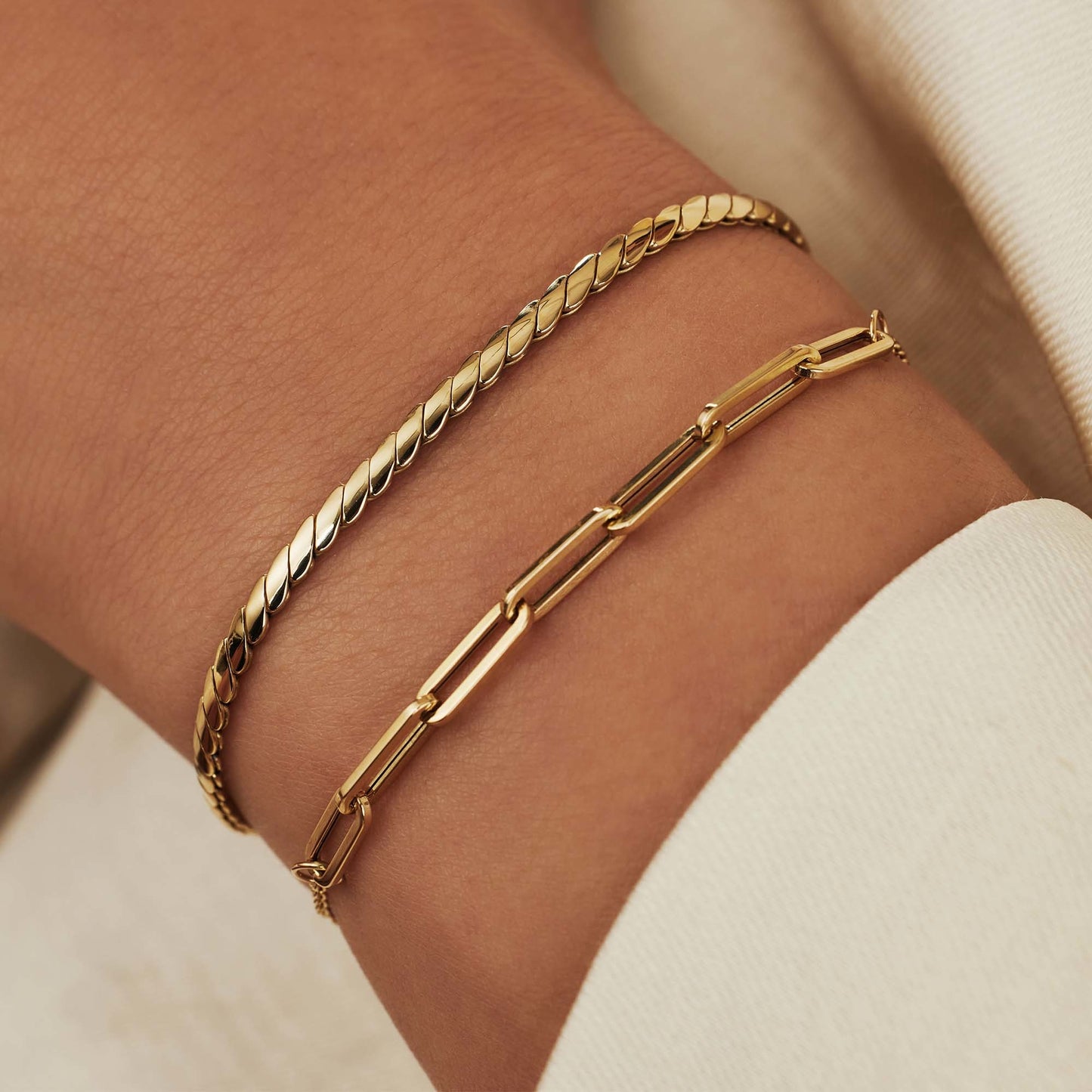 Aidee Louise 14 karat gold bracelet with chains -  - Isabel Bernard