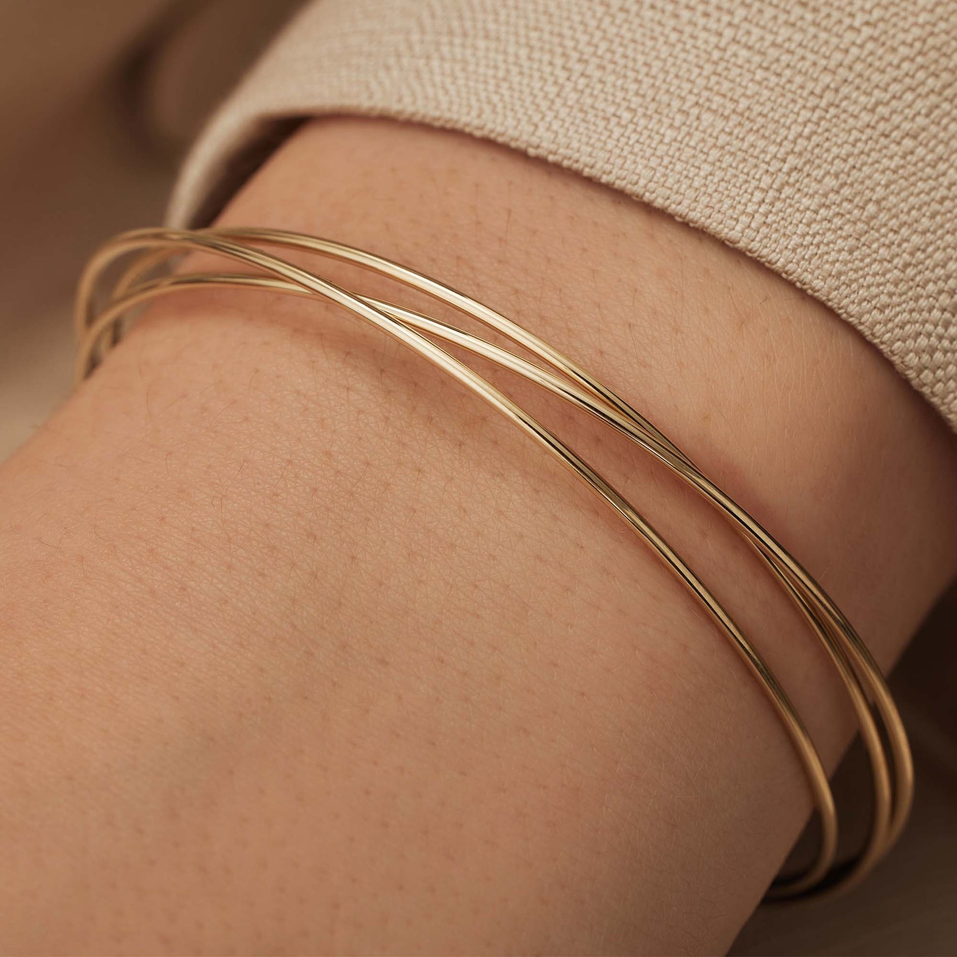 Cour d'Honneur Adora 14 karat gold bangles with 3 bracelets -  - Isabel Bernard