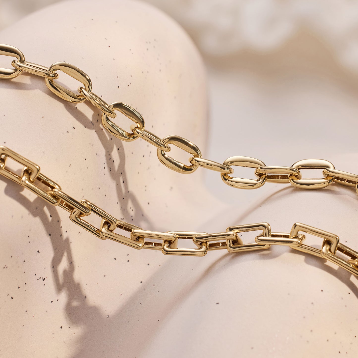 Aidee Ìrene 14 karat gold link bracelet with round chains -  - Isabel Bernard