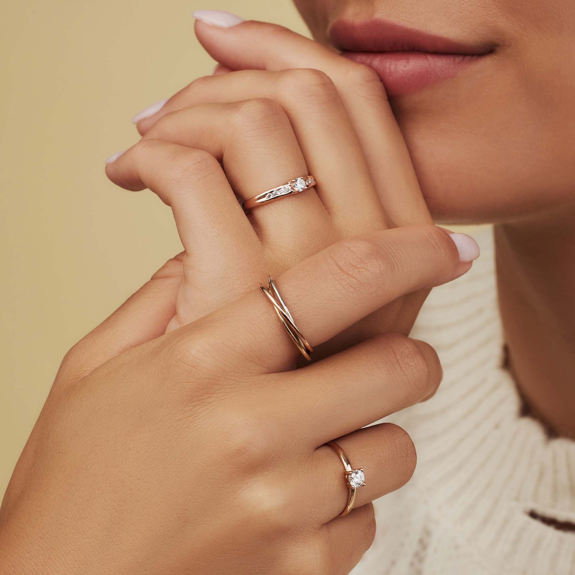 Isabel Bernard Ring aus 14 karatigem Gold mit drei Goldfarben IB330039