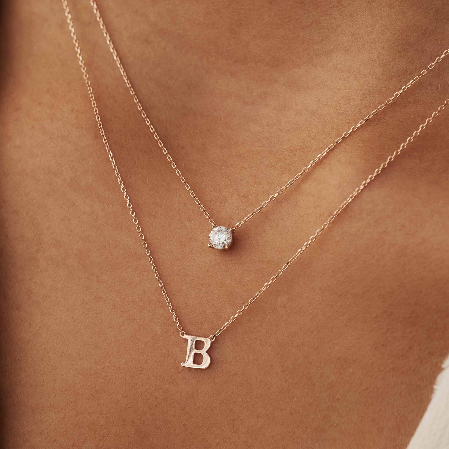 La Concorde Chloé 14 karat rose gold initial collier with letter -  - Isabel Bernard