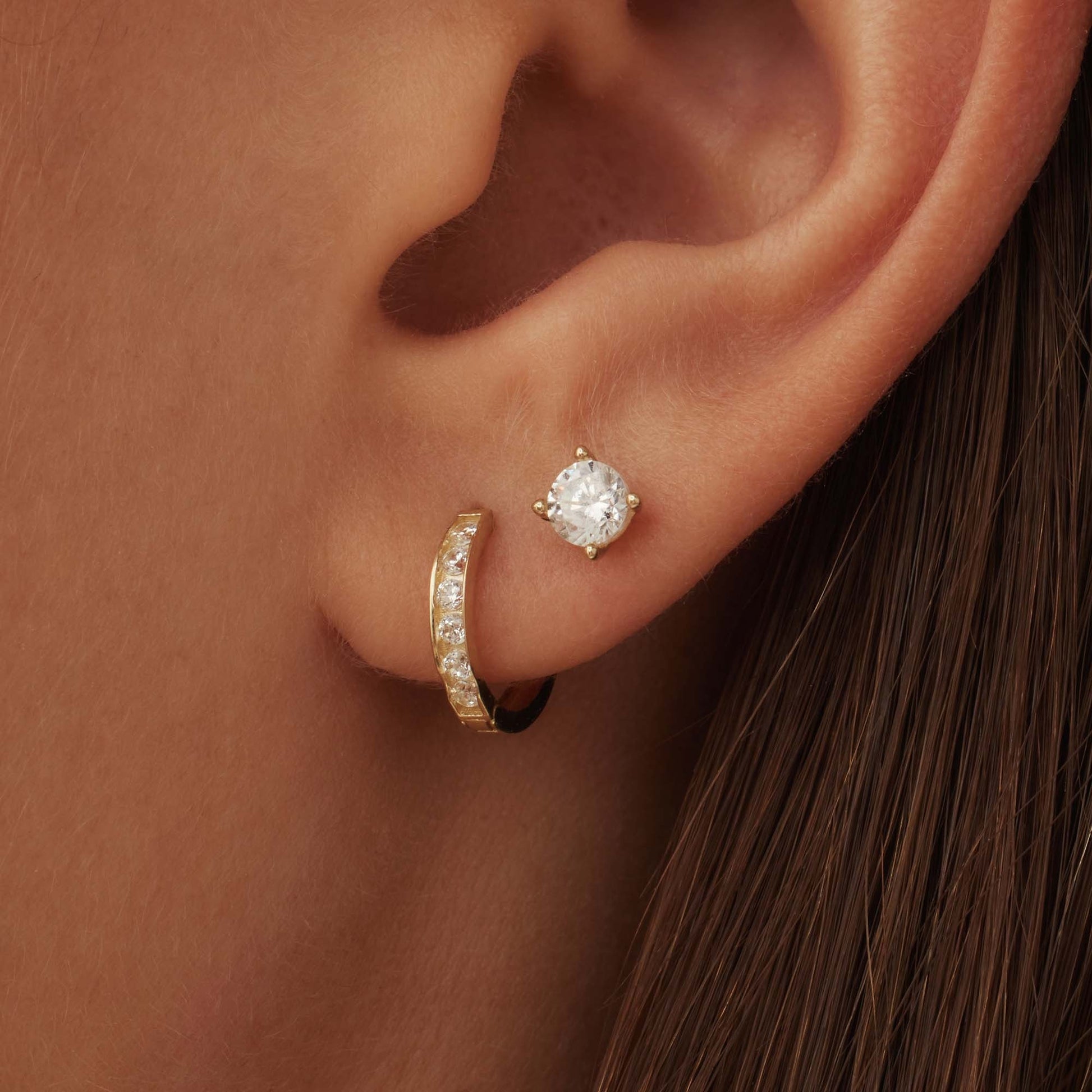 Le Marais Lourdes 14 karat gold ear studs with zirconia stone -  - Isabel Bernard