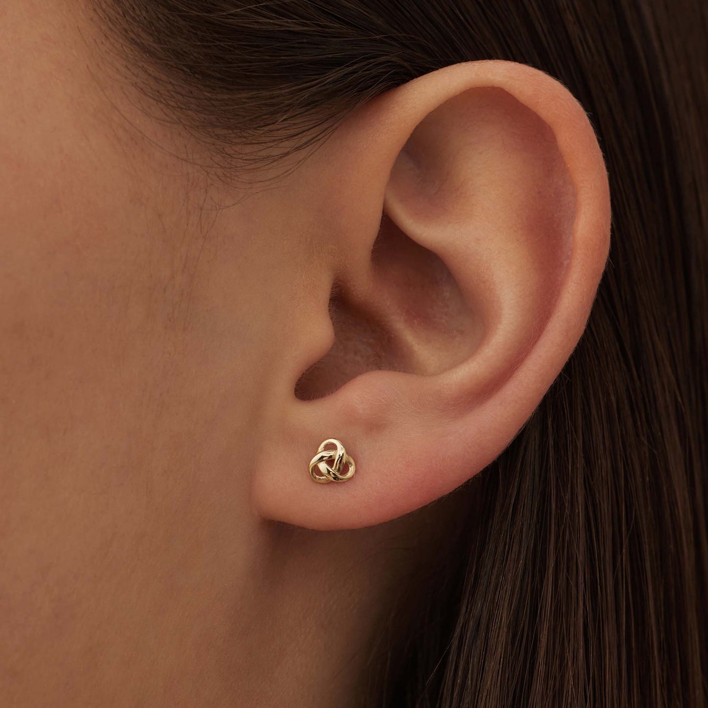 Rivoli Méline 14 karat gold ear studs with knot -  - Isabel Bernard