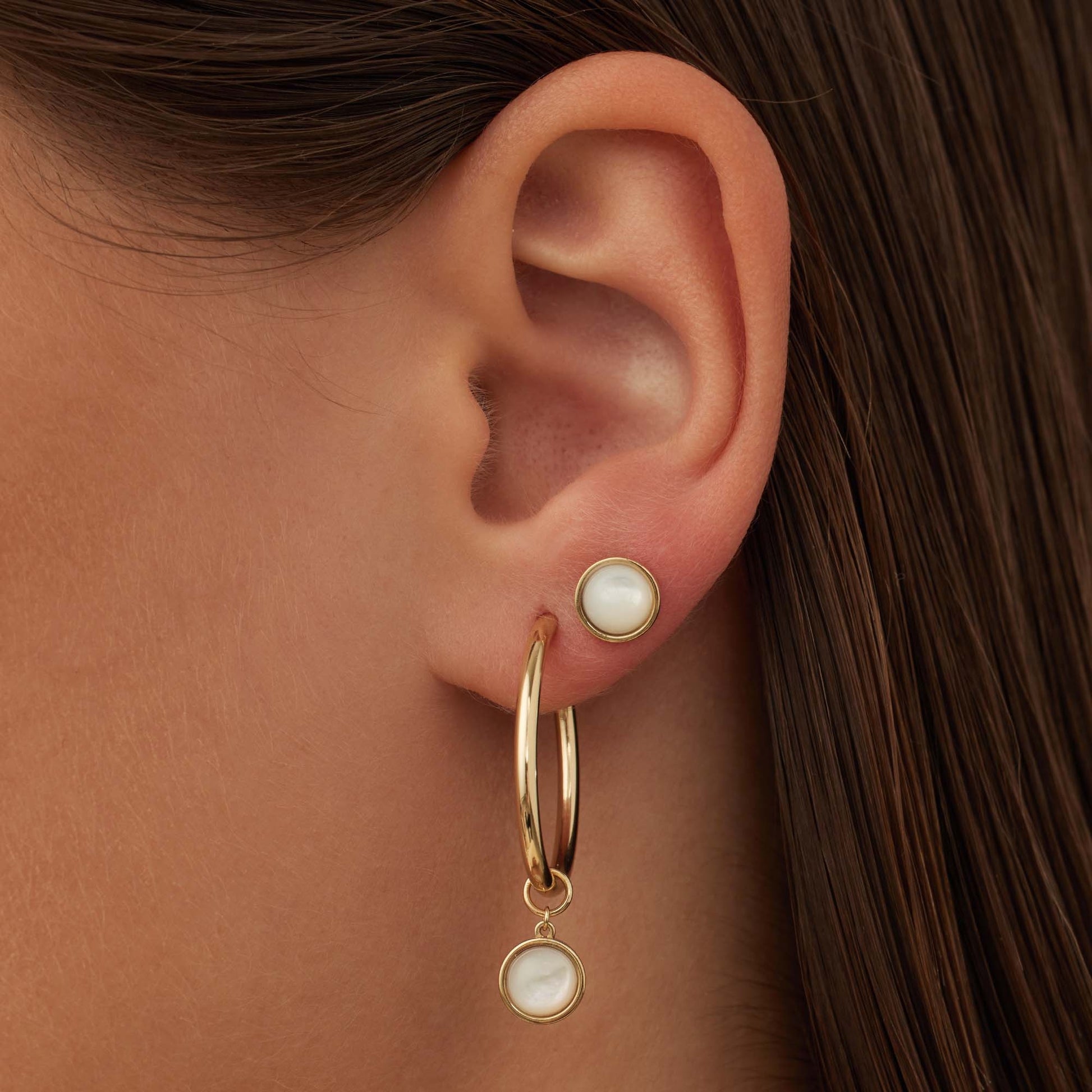 Belleville Marguerite 14 karat gold hoop earrings with mother of pearl gemstone -  - Isabel Bernard