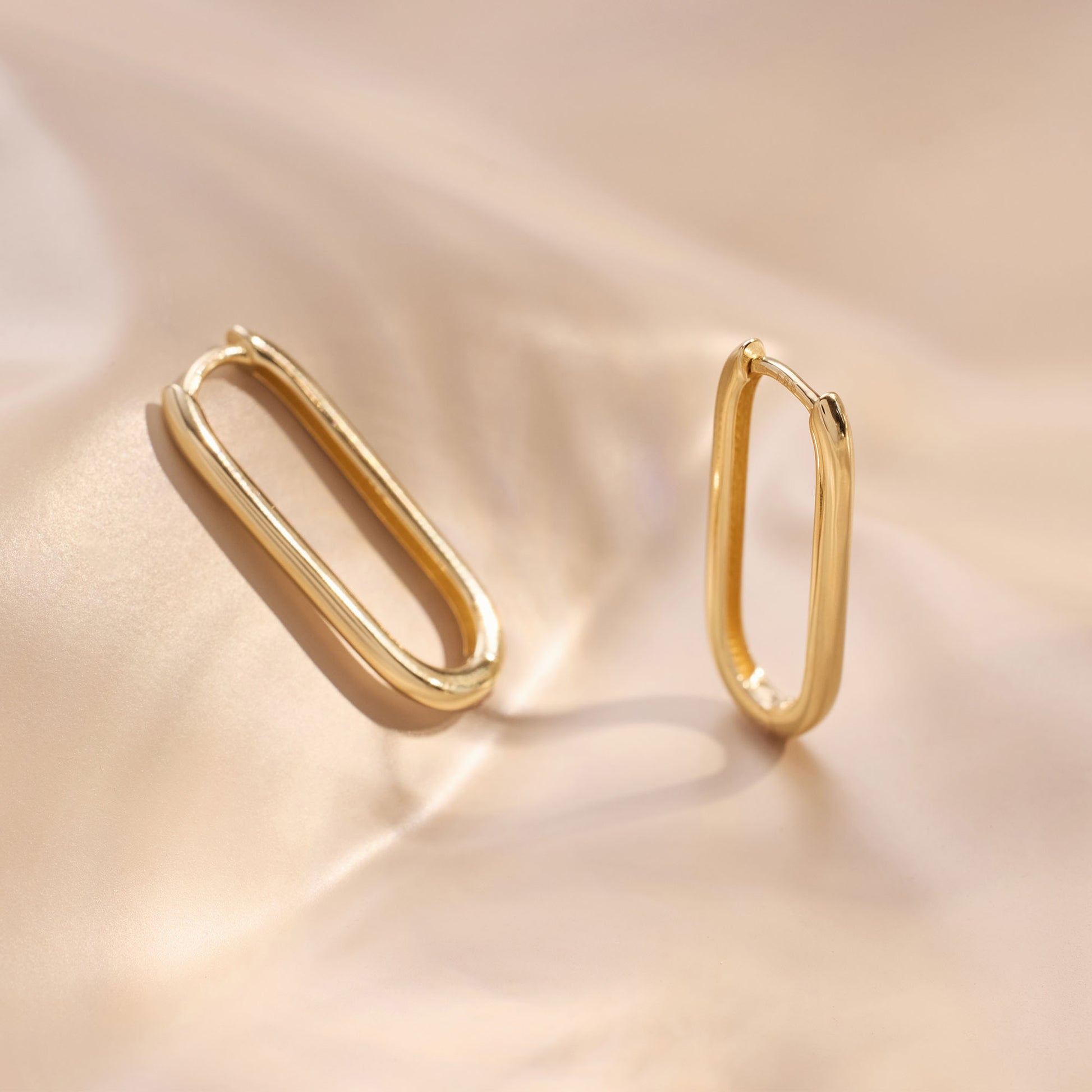 Rivoli Aimée 14 karat gold hoop earrings -  - Isabel Bernard