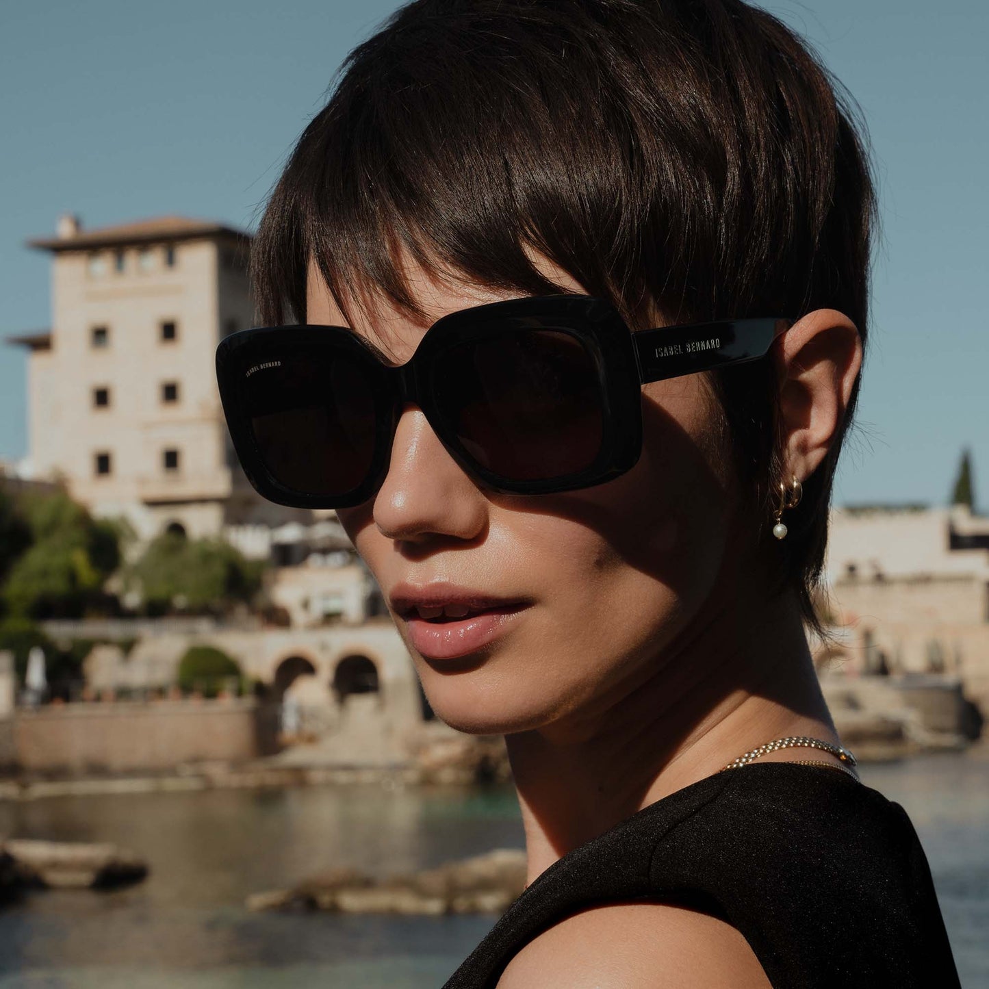 La Villette Rive black square sunglasses with black lenses -  - Isabel Bernard