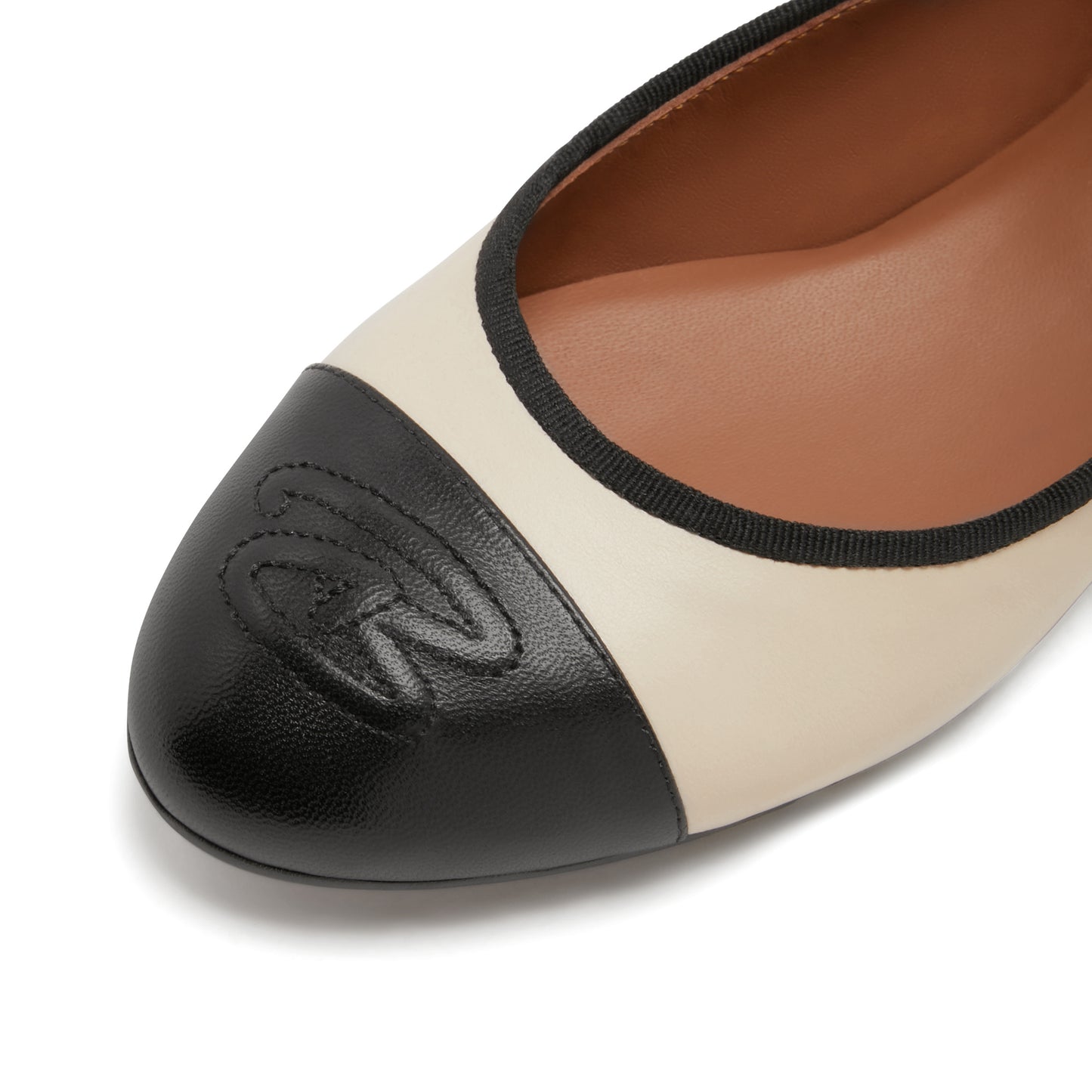 Vendôme Ynes cream calfskin leather ballerinas -  - Isabel Bernard