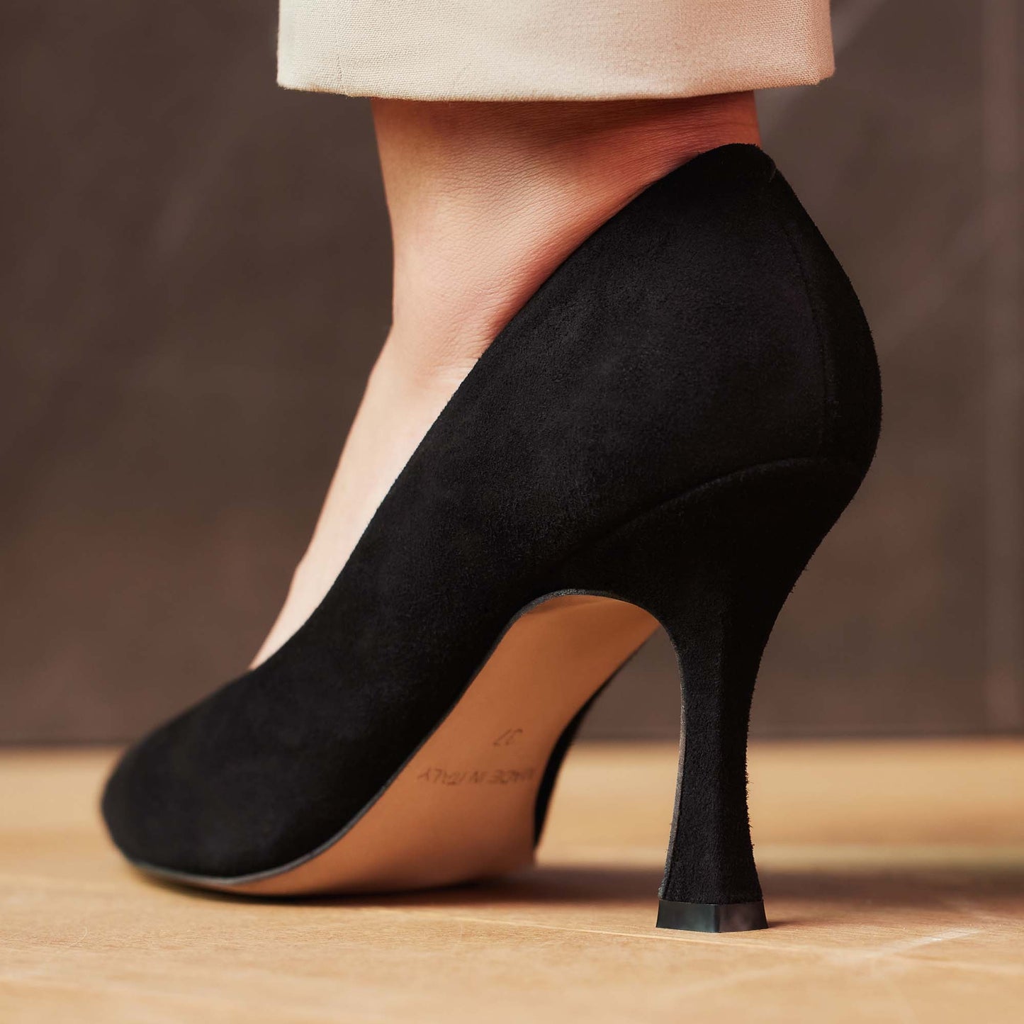 Vendôme Monica black suede pumps -  - Isabel Bernard