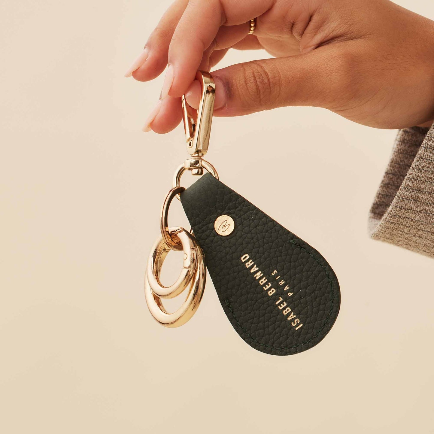 Honoré Filou green calfskin leather Airtag key ring -  - Isabel Bernard