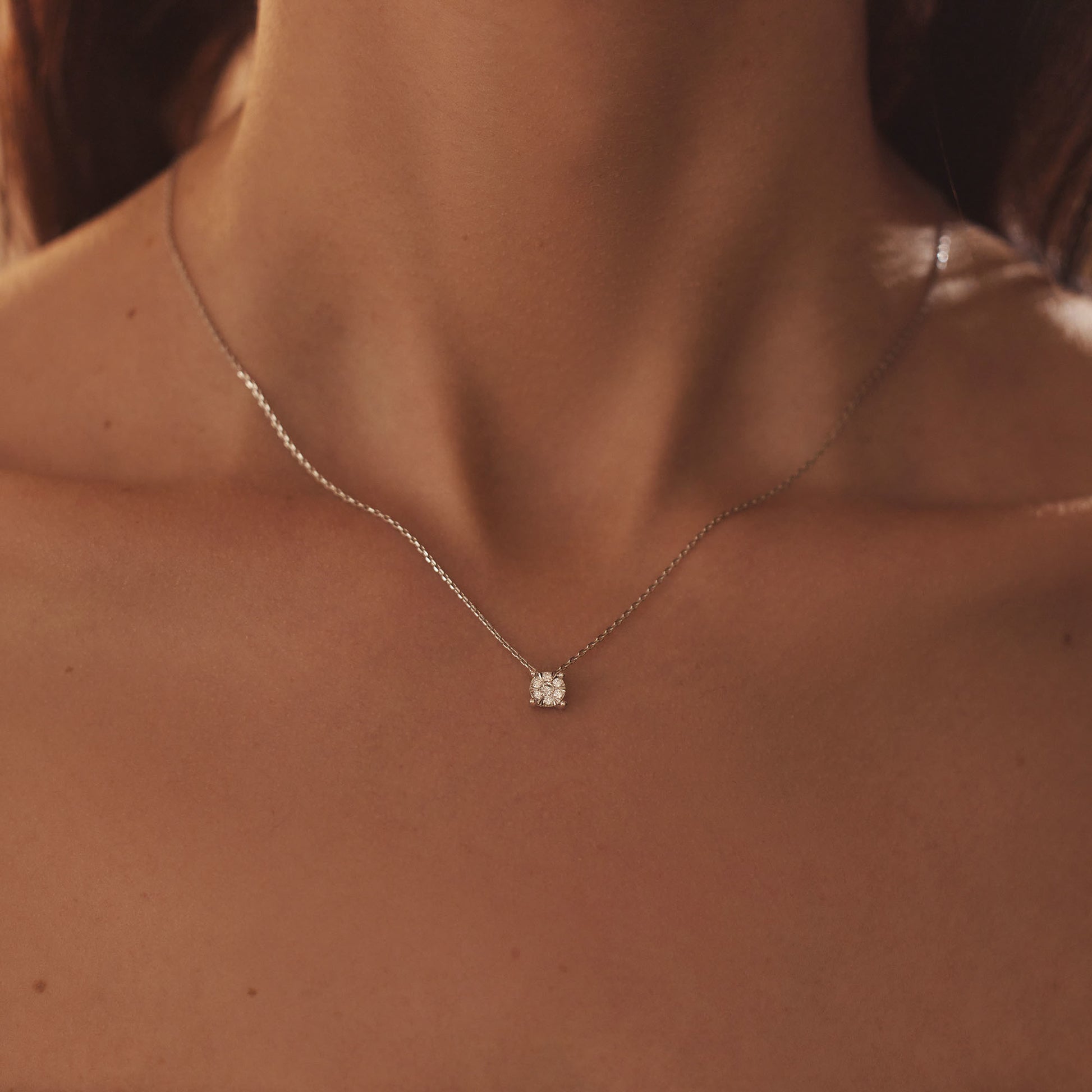 De la Paix Hanaé 14 karat white gold necklace with diamond 0.14 carat -  - Isabel Bernard