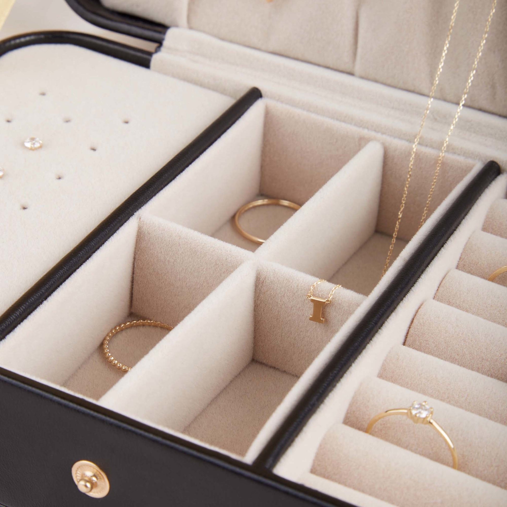 Cadeau d'Isabel black jewellery box -  - Isabel Bernard