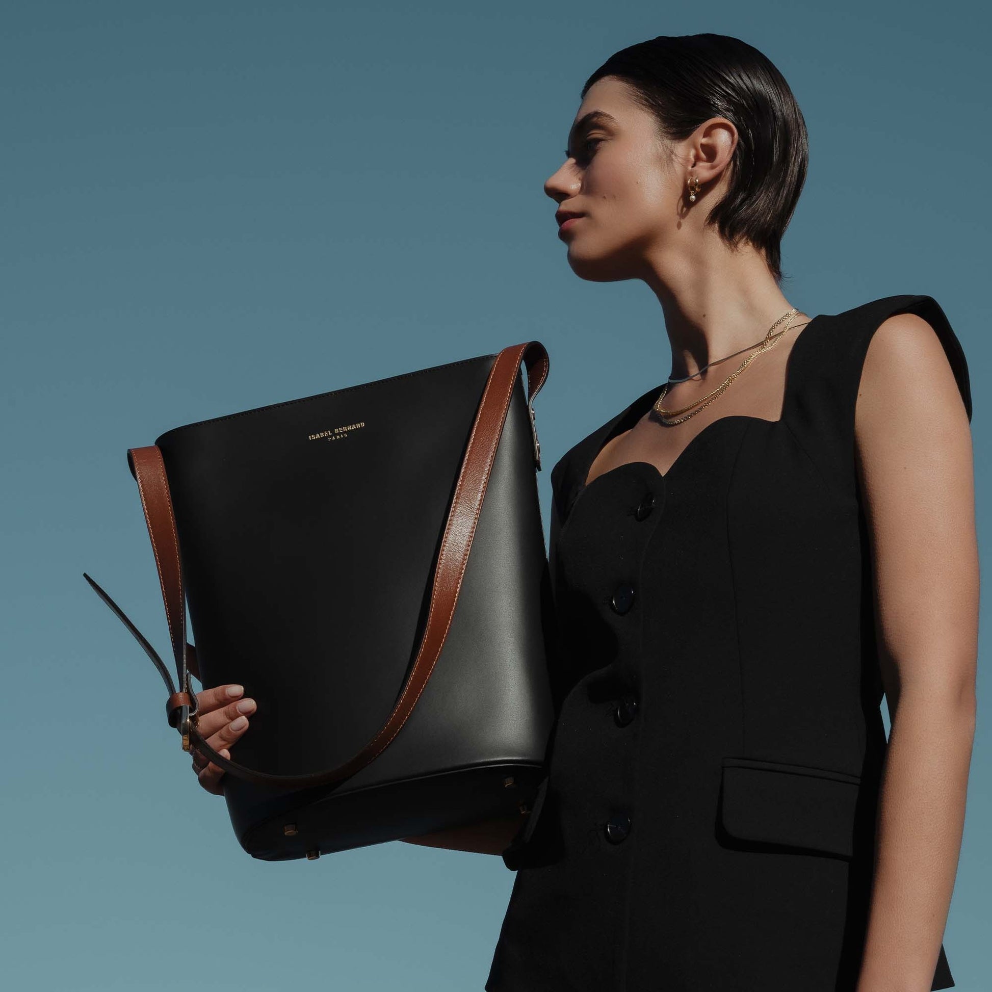 Honoré Lora black calfskin leather shoulder bag with laptop compartment -  - Isabel Bernard