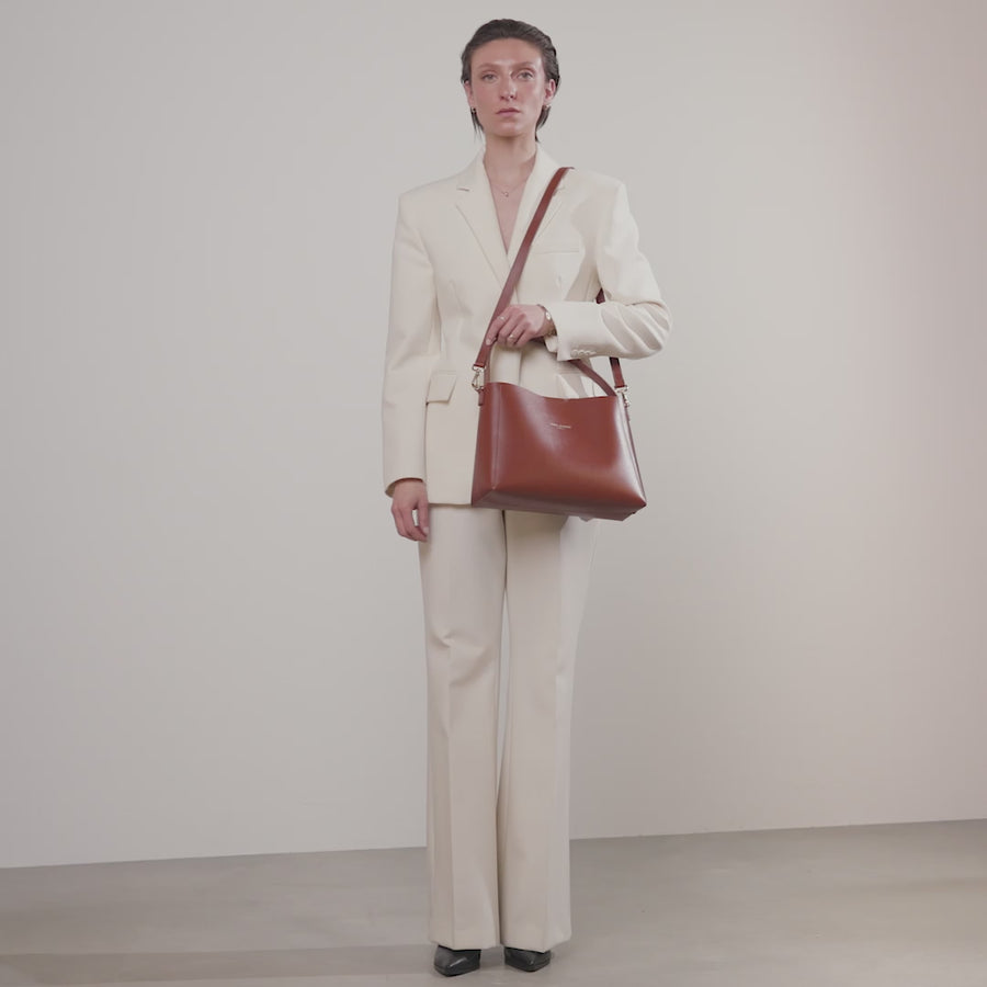 Montmartre Béatrice cognac vegetable tanned leather handbag - - Isabel Bernard
