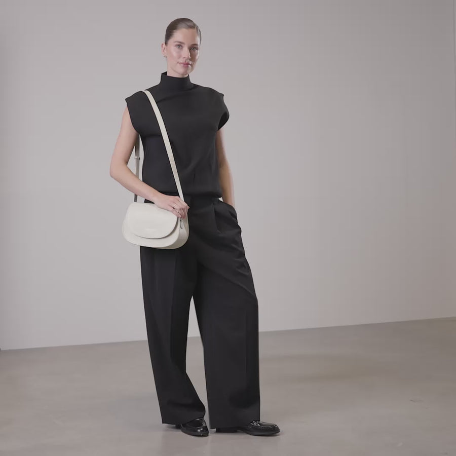Montmartre Madelon cream vegetable tanned leather crossbody bag - - Isabel Bernard